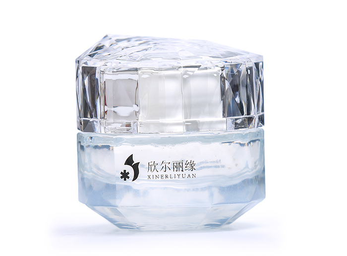 欣爾麗緣皙顏靚膚冰晶 欣爾麗緣皙顏靚膚冰晶